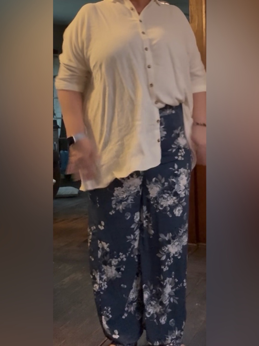 🥳🥳Chris & Carol/Plus  size -Women's Navy Floral Wide-Leg Pants - Boutique-New - Picture 2 of 4